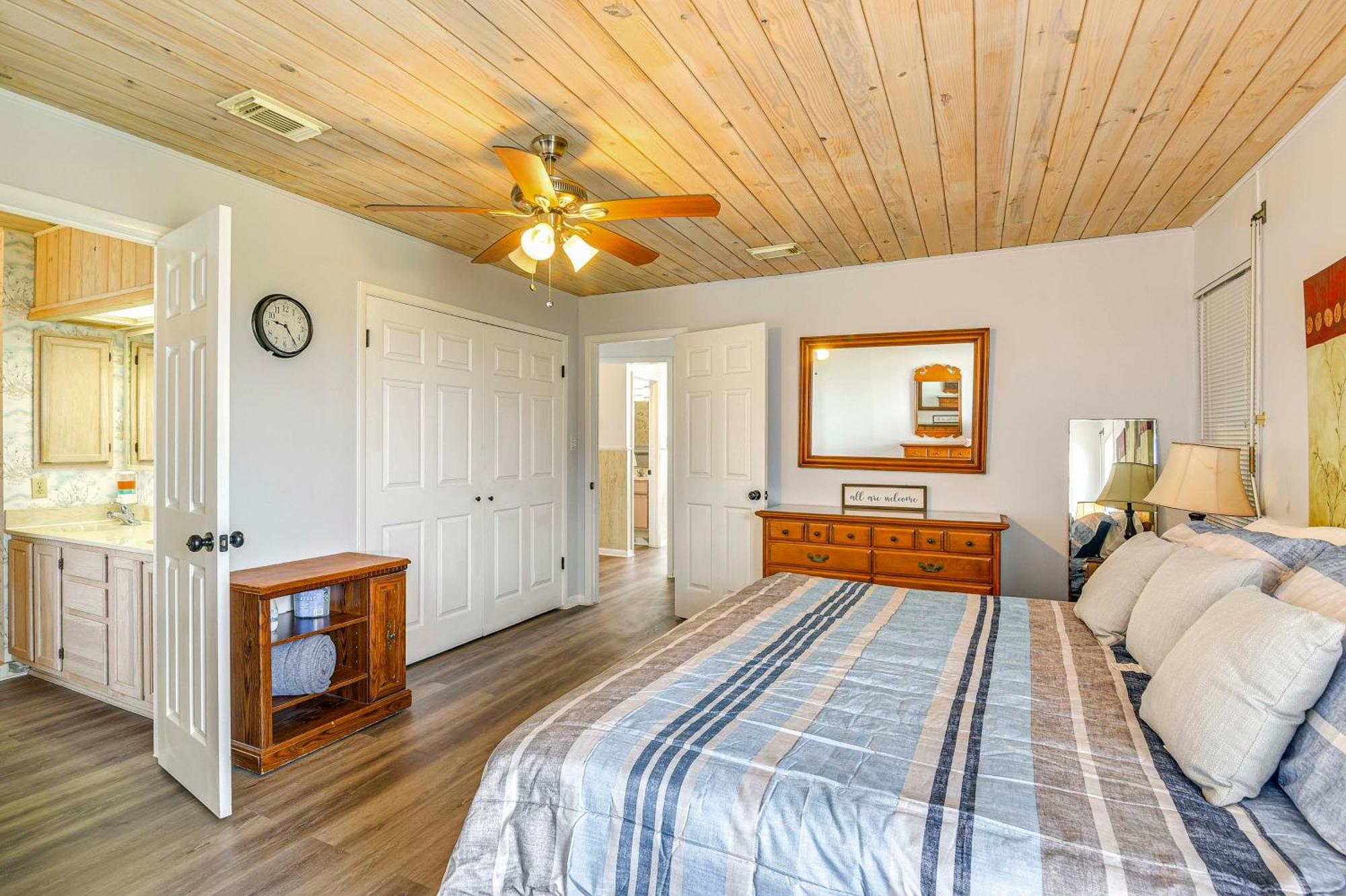 Galveston Home With Spacious Deck Steps To Beach! Экстерьер фото