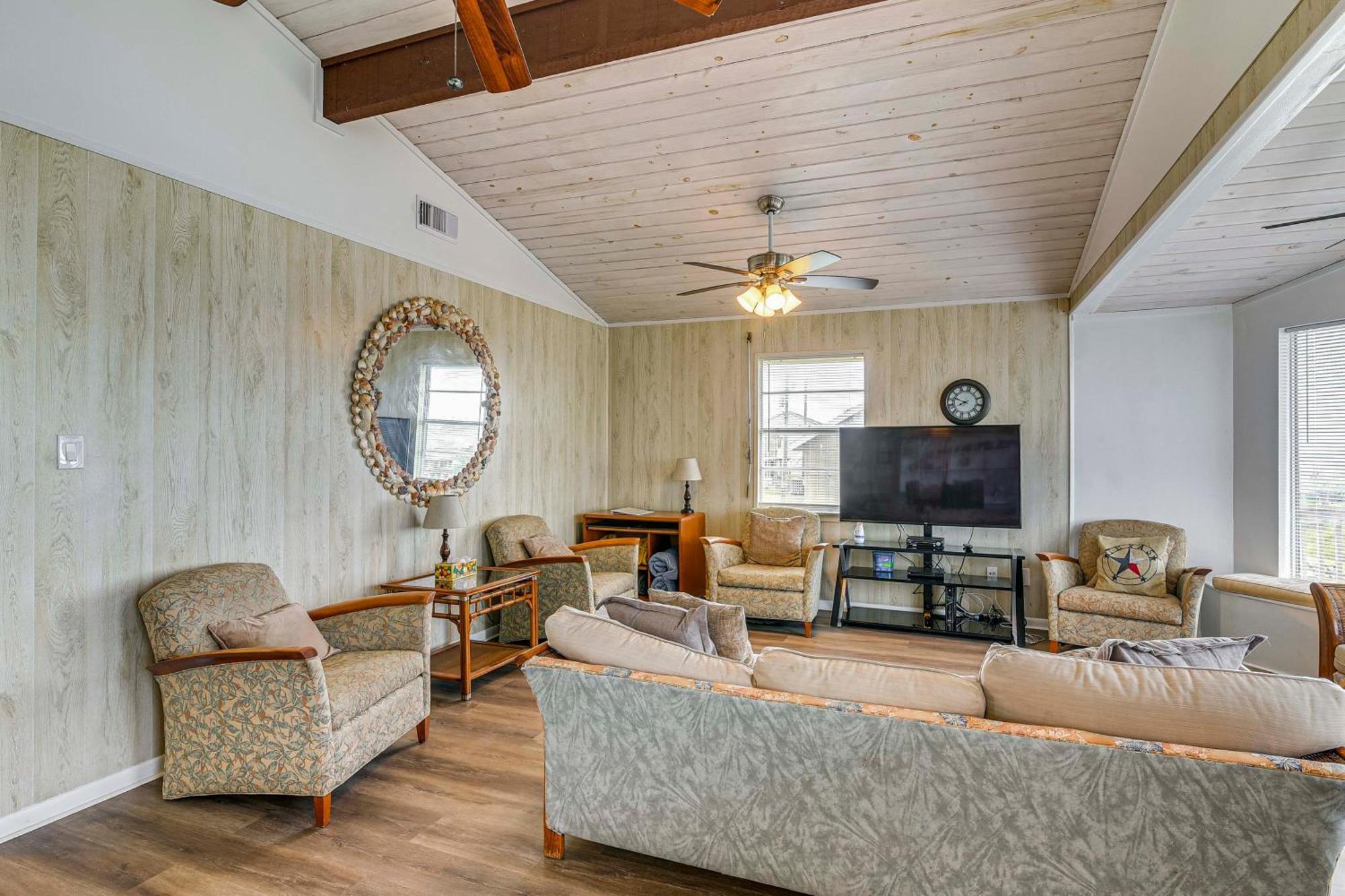 Galveston Home With Spacious Deck Steps To Beach! Экстерьер фото